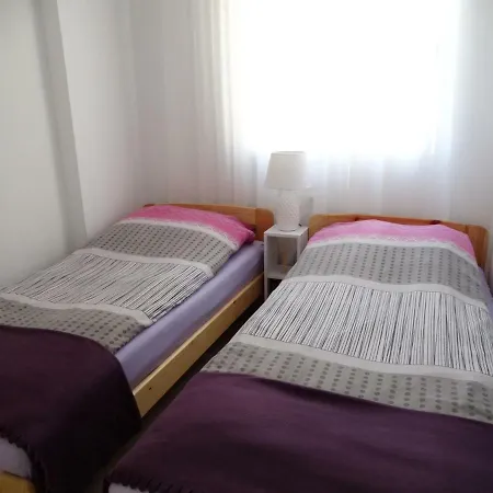 Las Mimosas Apartamento *